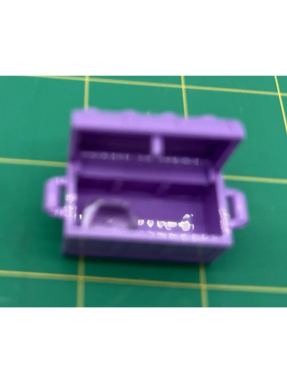 Lego 4738 Purple Treasure Chest Replacement With “Diamond”